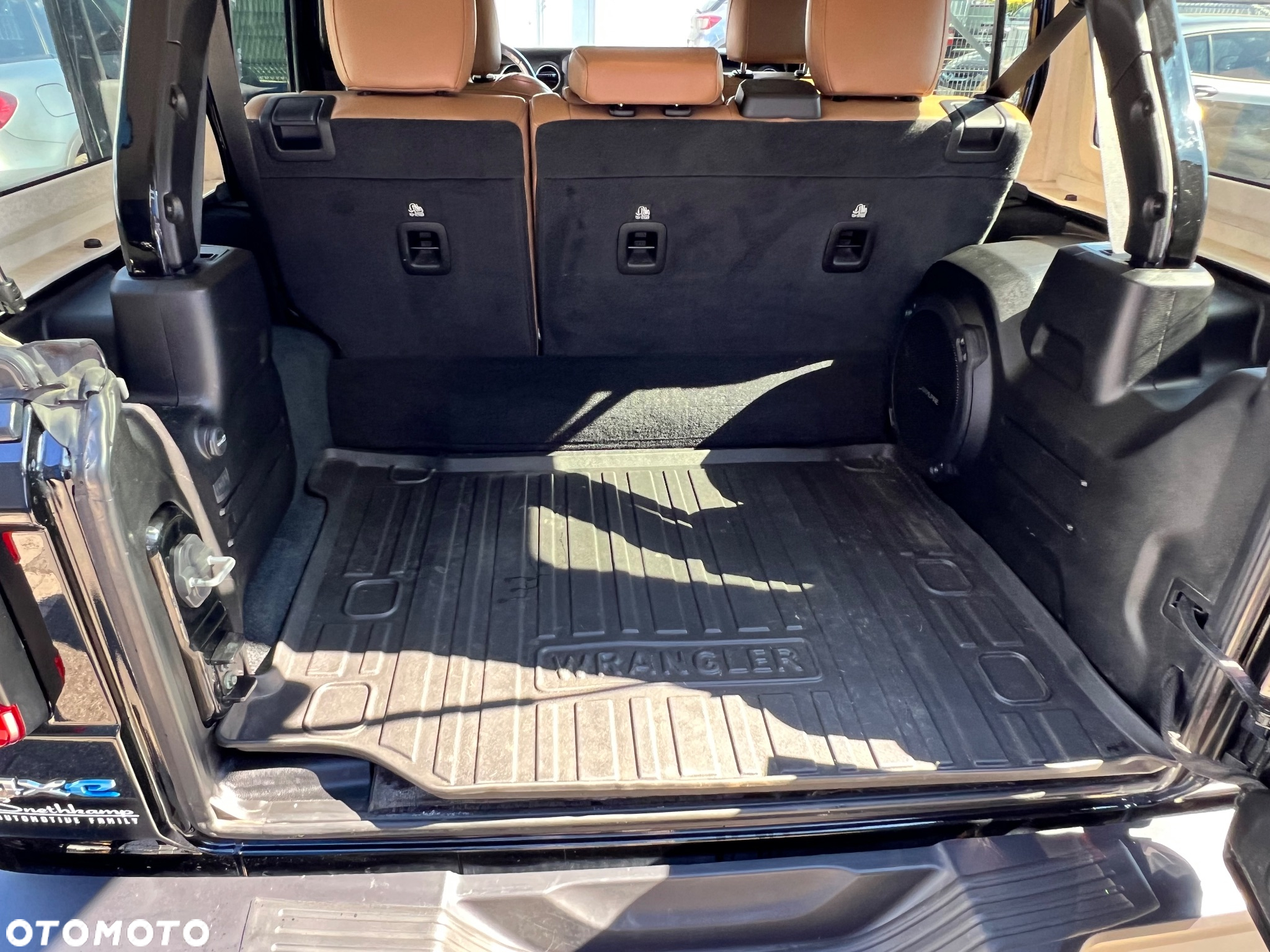 Jeep Wrangler Unlimited 2.0 4xe Plug-In Hybrid Hardtop Sahara - 20