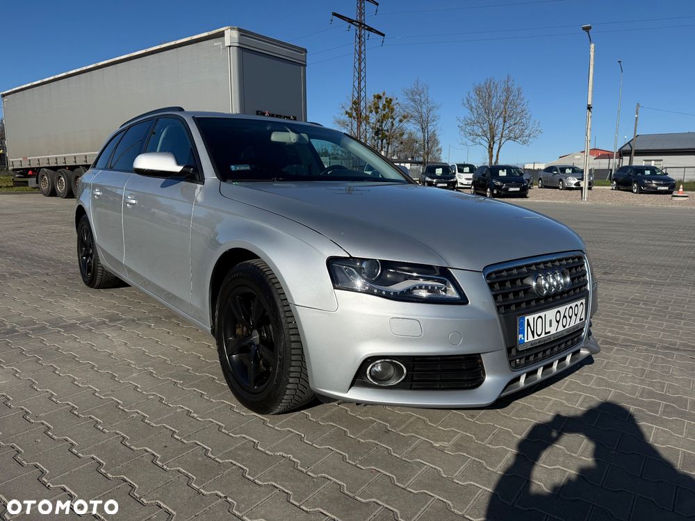 Audi A4 Avant 2.0 TDI DPF - 12