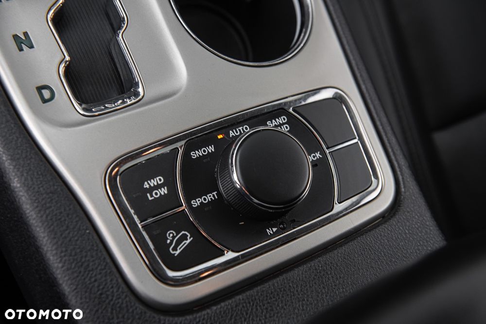 Jeep Grand Cherokee 5.7 V8 HEMI 4WD Automatik Summit - 27