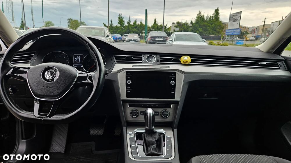 Volkswagen Passat 1.5 TSI EVO Comfortline DSG - 32