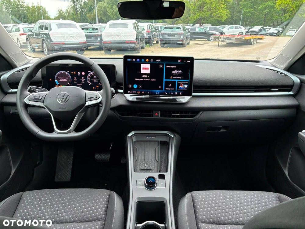 Volkswagen T-Roc - 12
