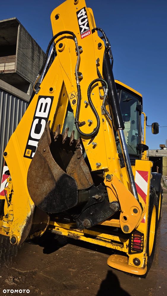 JCB 4 CX PRO - 5