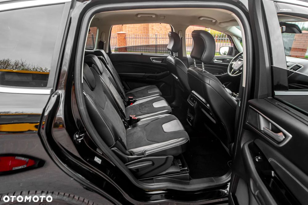 Ford S-Max 2.0 TDCi Allrad Titanium - 24