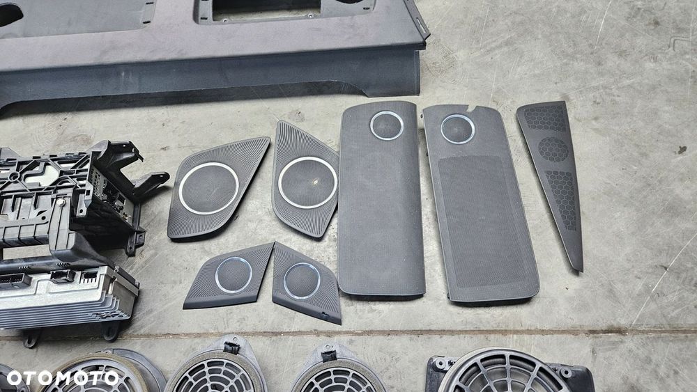 AUDI A5 8T B8 ZESTAW NAGŁOŚNIENIE BANGOLUFSEN KPL - 3