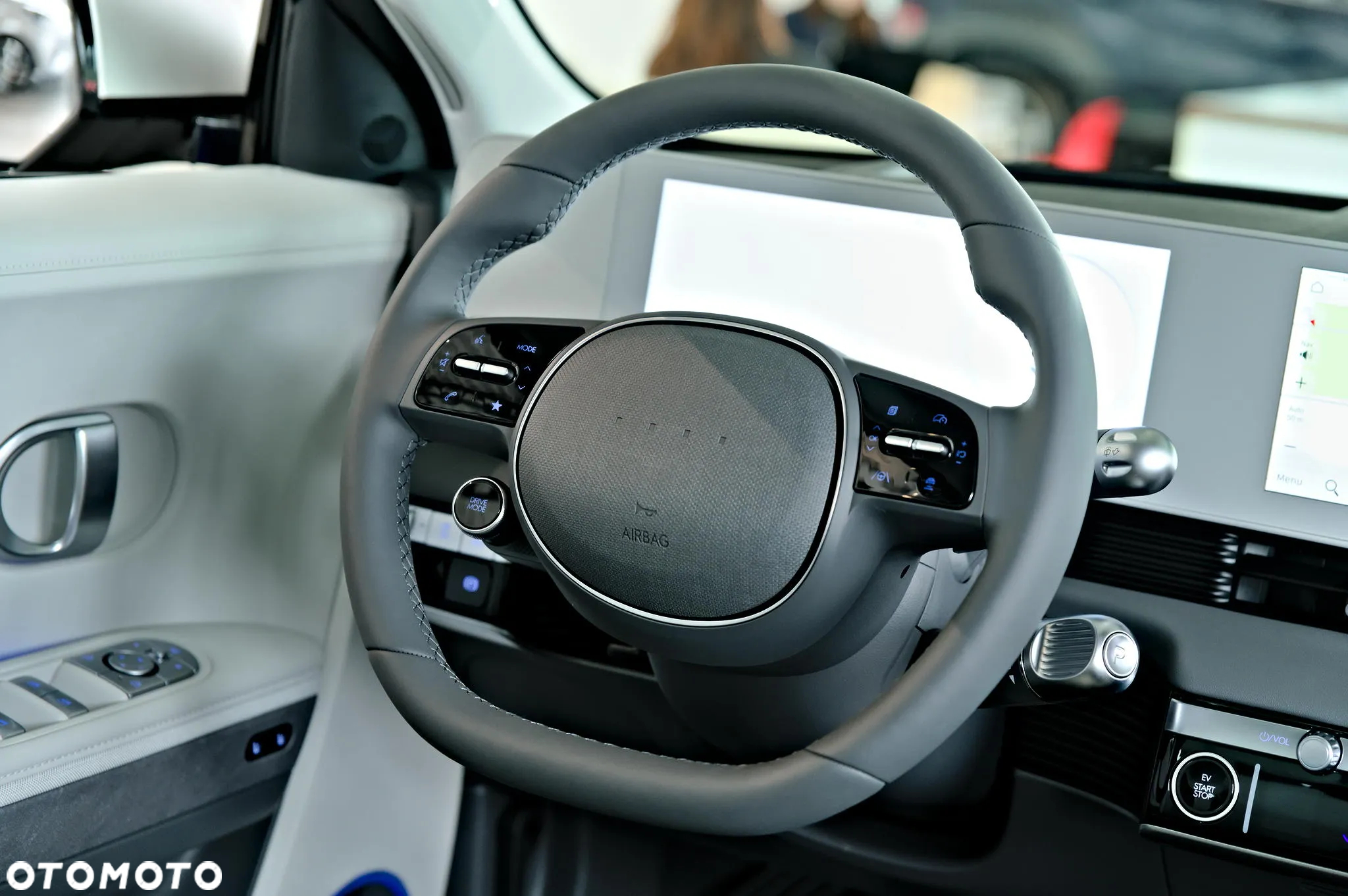 Hyundai IONIQ 5 77kWh Uniq 4WD - 28