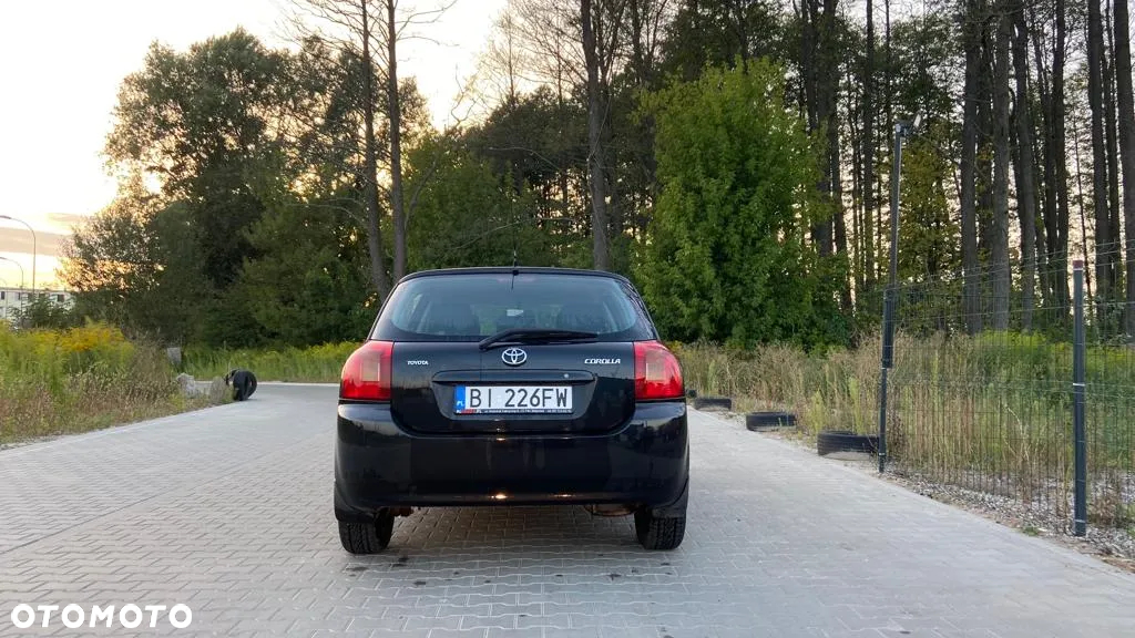 Toyota Corolla 1.4 VVT-i Base - 6