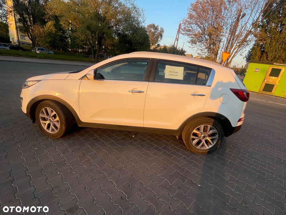 Kia Sportage 2.0 CRDI 2WD Spirit - 12
