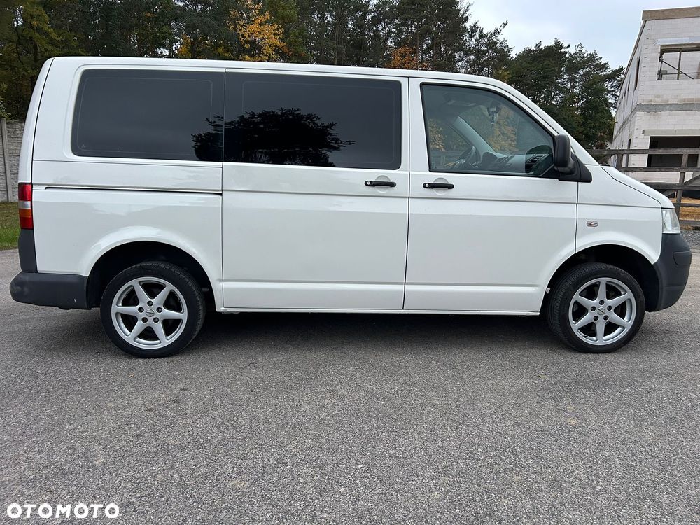 Volkswagen Transporter T5 TDI L1H1 - 15