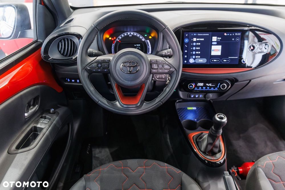 Toyota Aygo X - 18