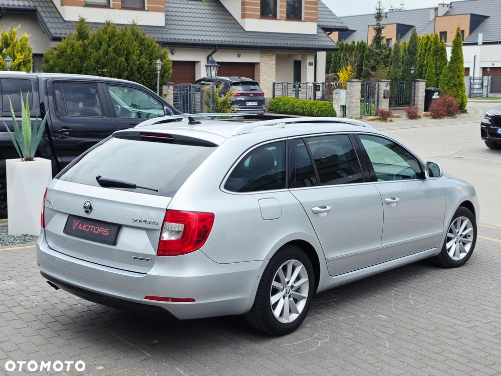 Skoda Superb 1.6 TDI Platinum - 6