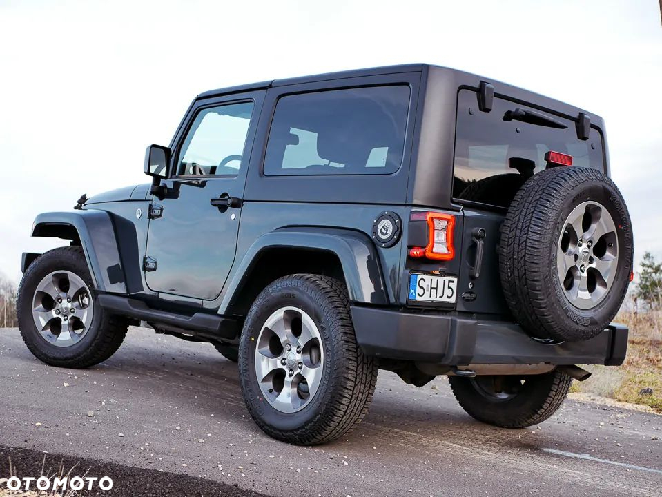 Jeep Wrangler - 14