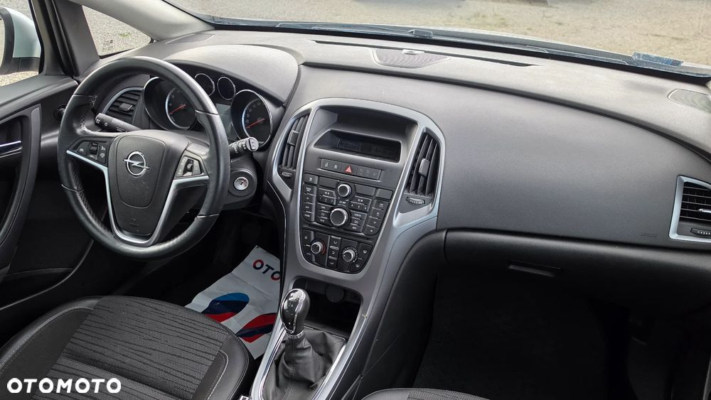 Opel Astra 1.6 Active EU6 - 31
