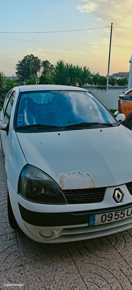 Renault Clio 1.5 dCi Pack - 2