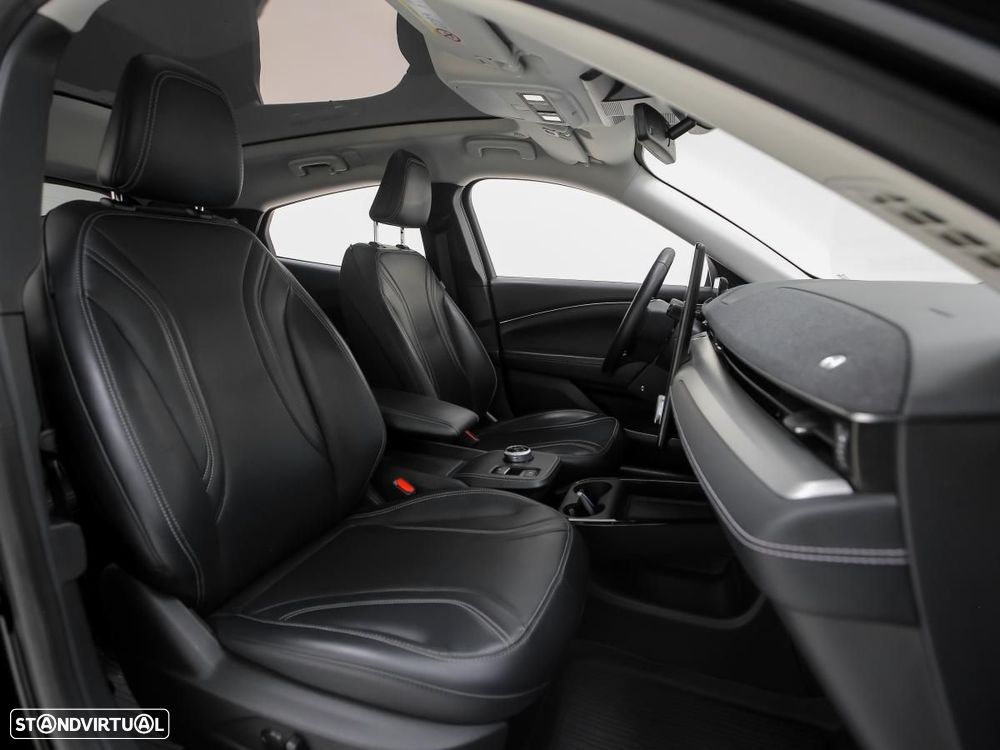 Ford Mustang Mach-E Alargada - 9