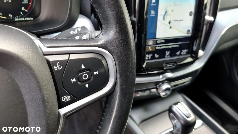 Volvo XC 60 D4 Geartronic Momentum Pro - 23