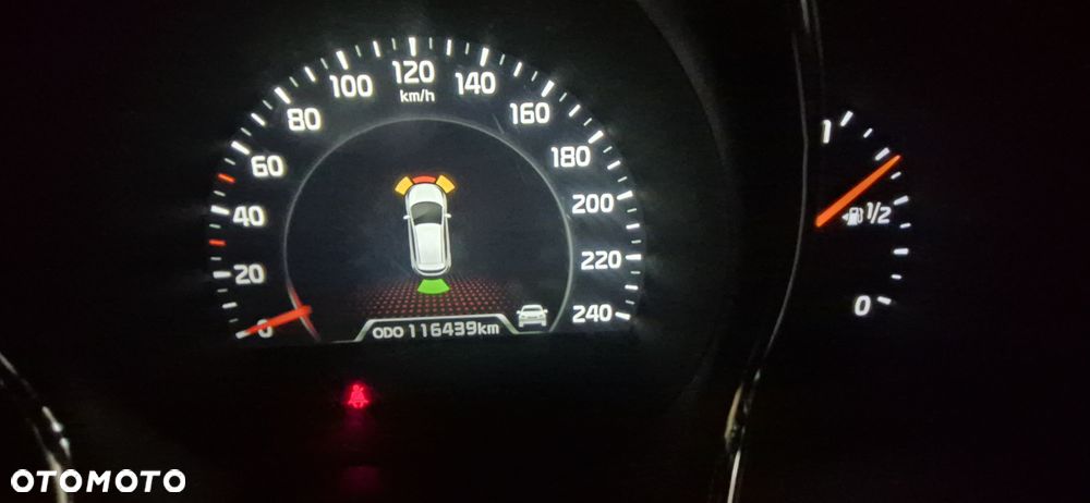 Kia Ceed - 27