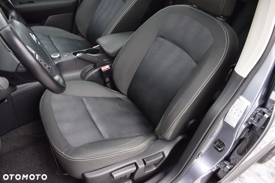 Nissan Qashqai 1.6 dCi 4 x 4 DPF Start/Stop tekna - 7