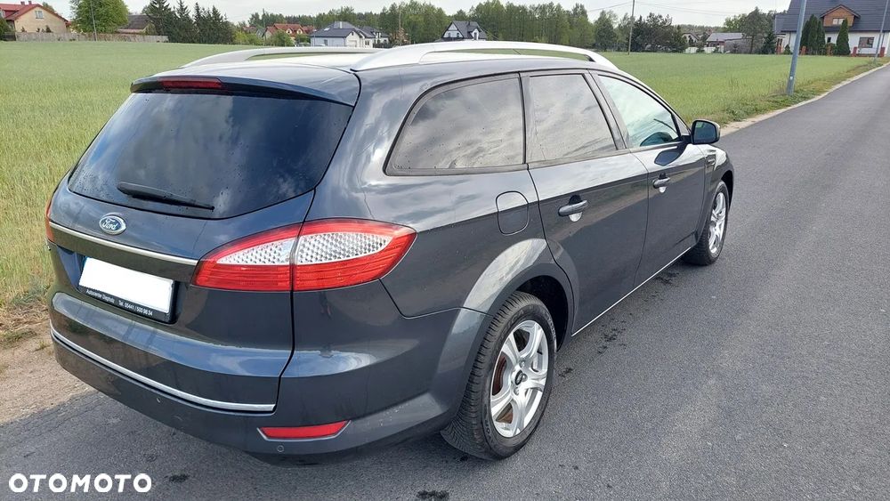 Ford Mondeo - 4