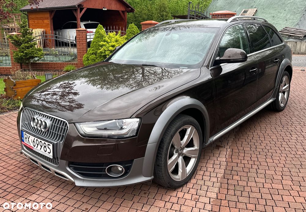 Audi A4 Allroad 2.0 TDI Quattro S tronic - 12