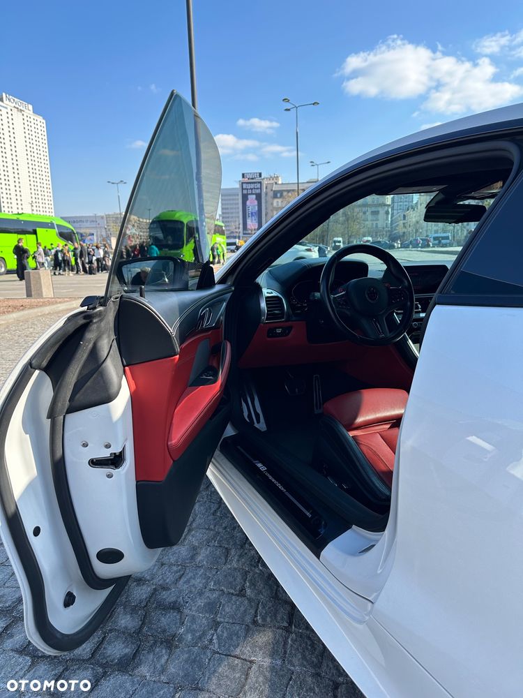 BMW Seria 8 - 17