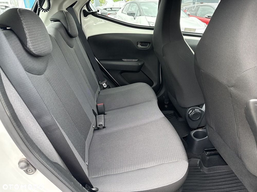 Toyota Aygo - 8