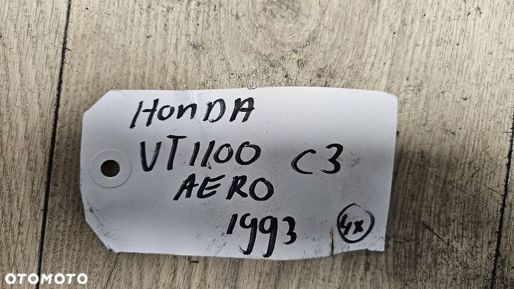 Kolektor osłona Honda Shadow VT1100 Aero C3 - 14