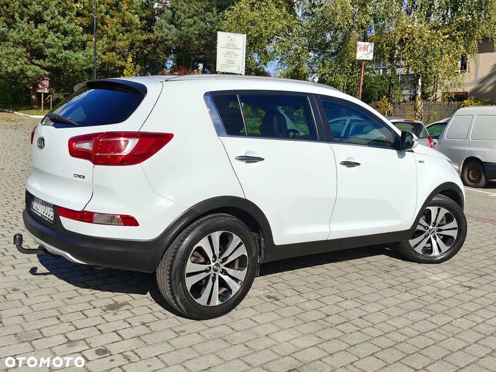 Kia Sportage 2.0 CRDI 4WD Automatik Dream-Team Edition - 18