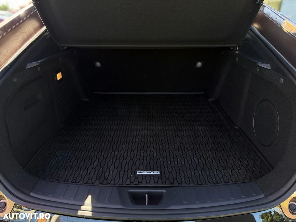 Mazda 6e - 18