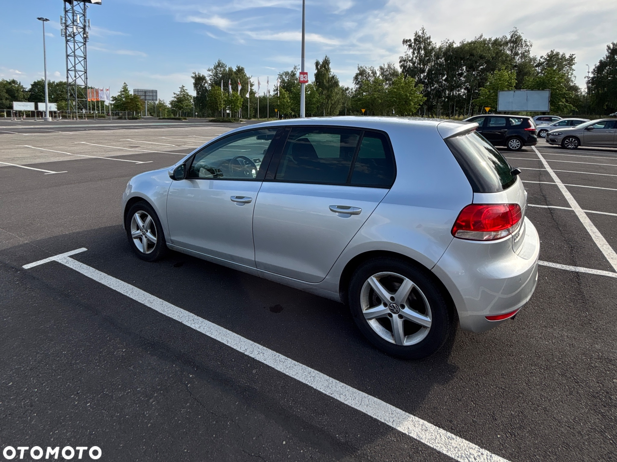 Volkswagen Golf - 5