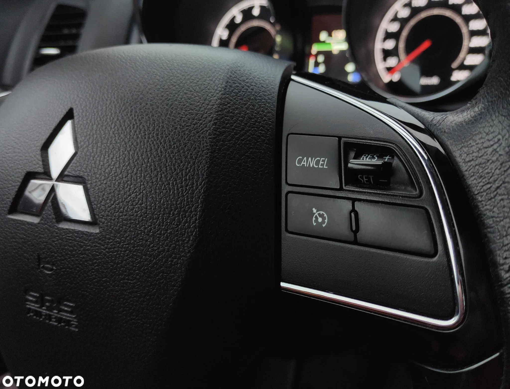 Mitsubishi ASX - 16