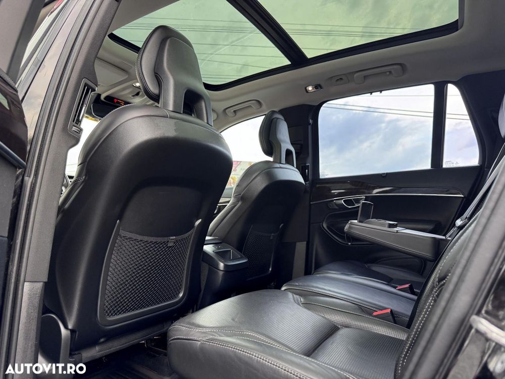 Volvo XC 90 - 30