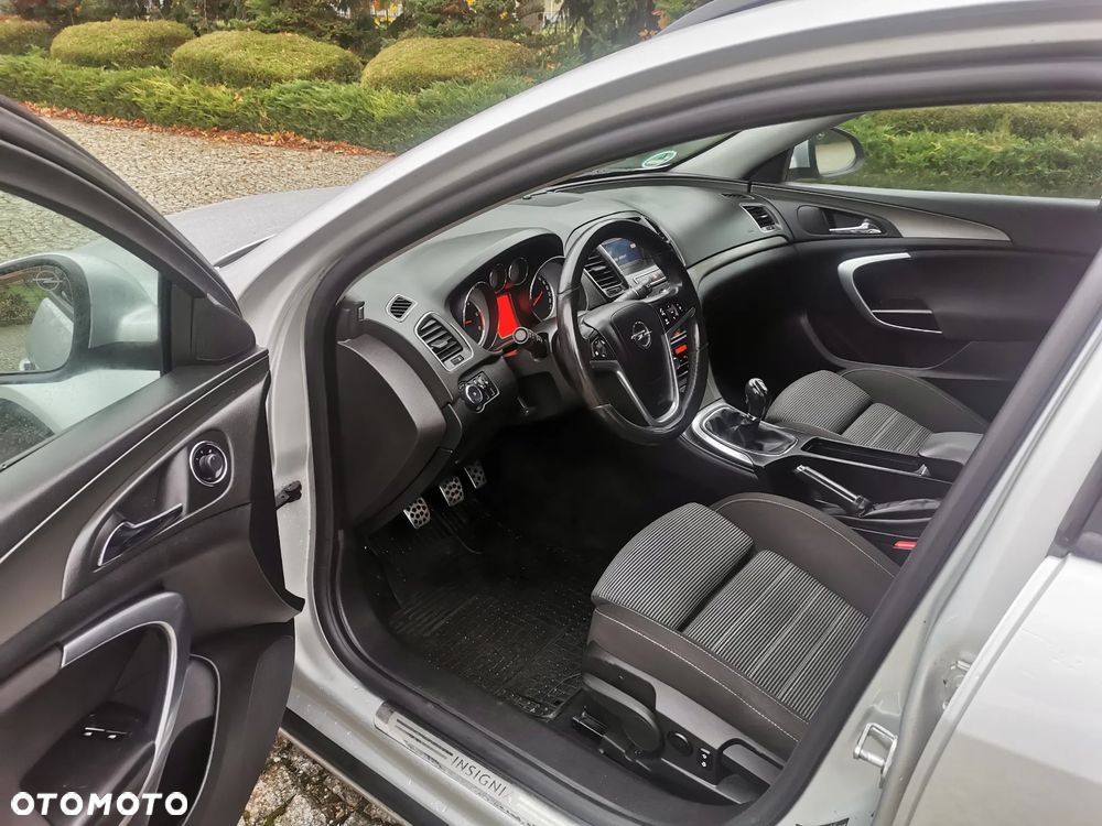 Opel Insignia 2.0 CDTI Sports Tourer Cosmo - 6