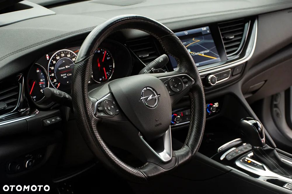 Opel Insignia 2.0 Direct Inj Trb 4x4 Business Innovation - 20