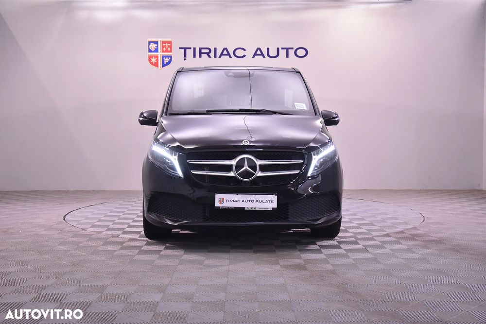 Mercedes-Benz V - 8