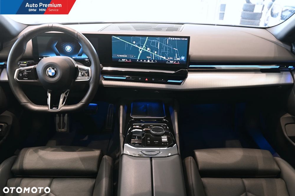 BMW Seria 5 520d xDrive mHEV - 15