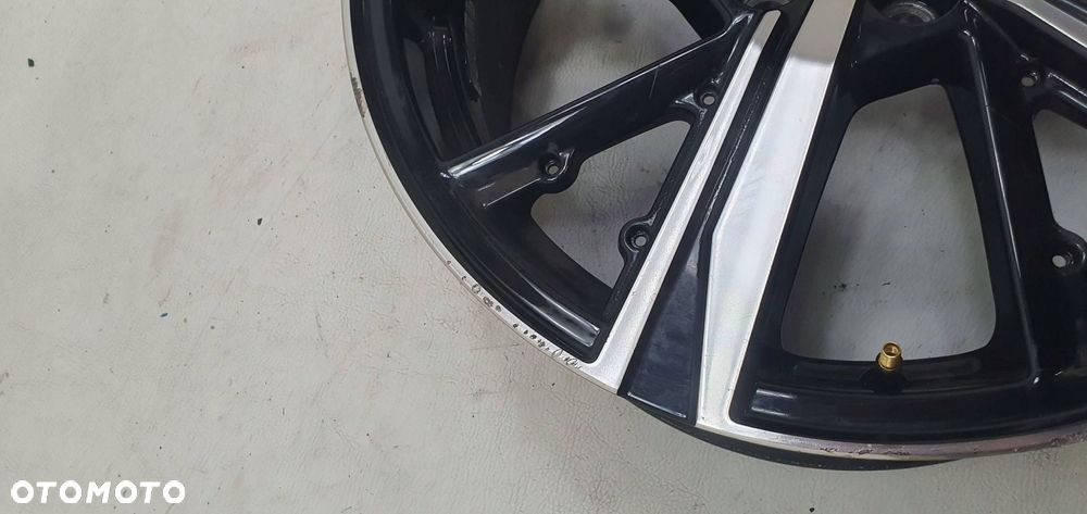 felga aluminiowa peugeot 308 gt 8x18 et48 5x108 9835058180 - 5