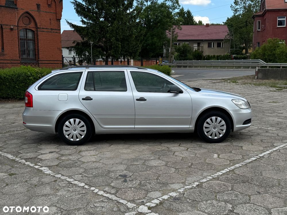 Skoda Octavia 1.6 TDI Ambiente - 3