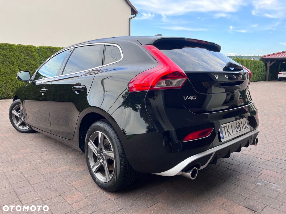Volvo V40 D2 Drive-E R-Design Momentum - 34
