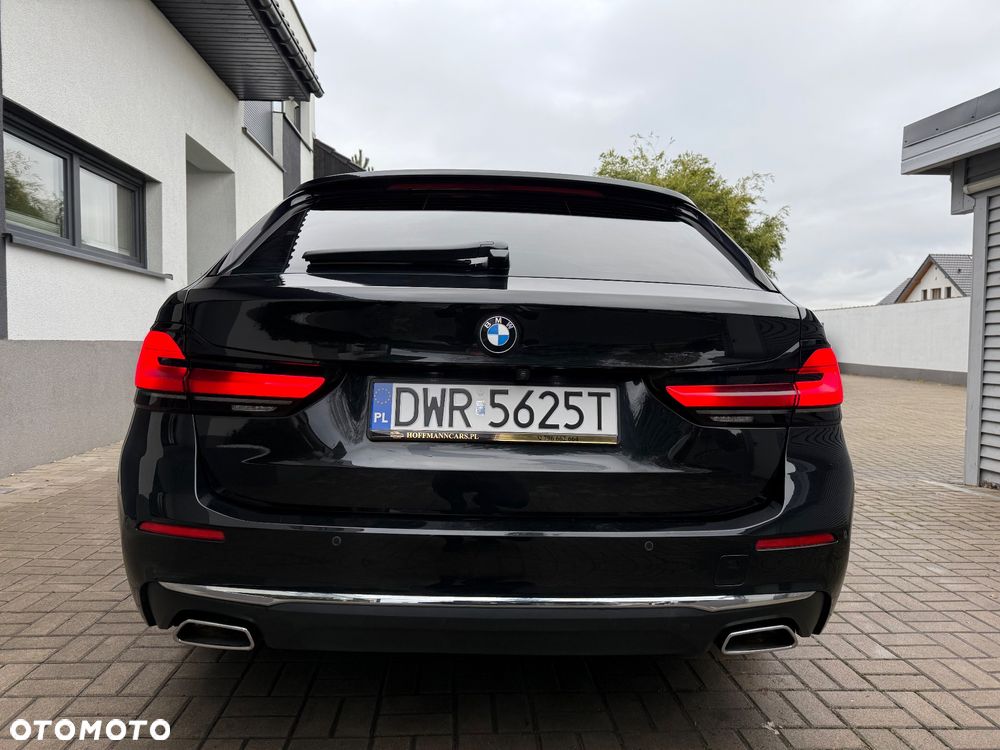 BMW Seria 5 520d Touring Luxury Line - 16