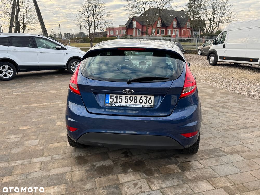 Ford Fiesta 1.25 Celebration - 13