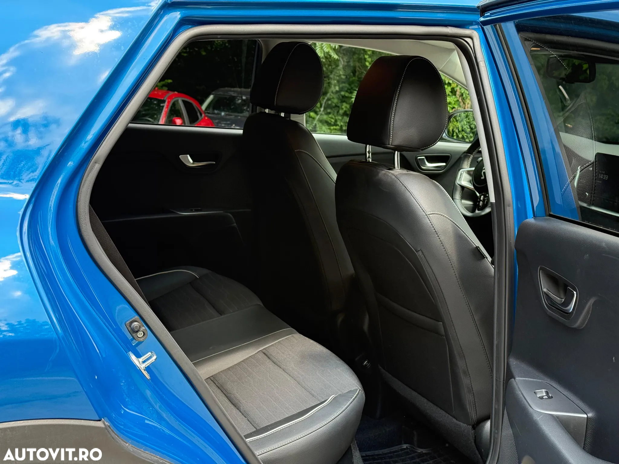 Kia Stonic 1.0 T-GDI 7DCT HP MHEV GT Line - 23