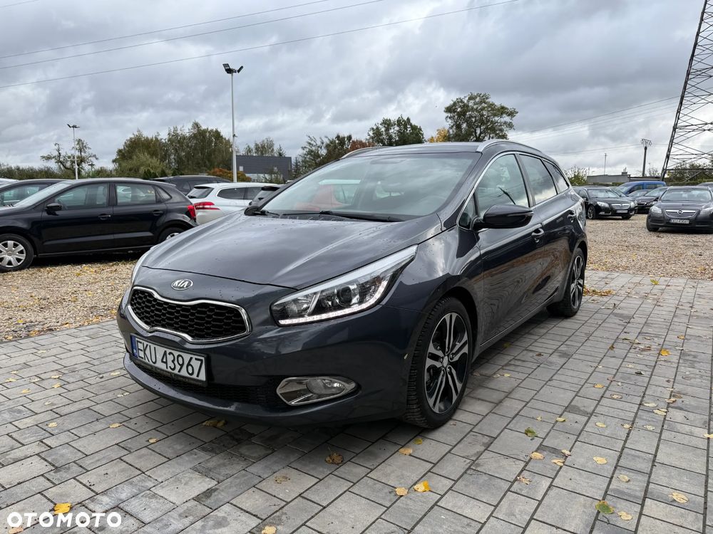 Kia Ceed 1.6 CRDi SCR L - 12