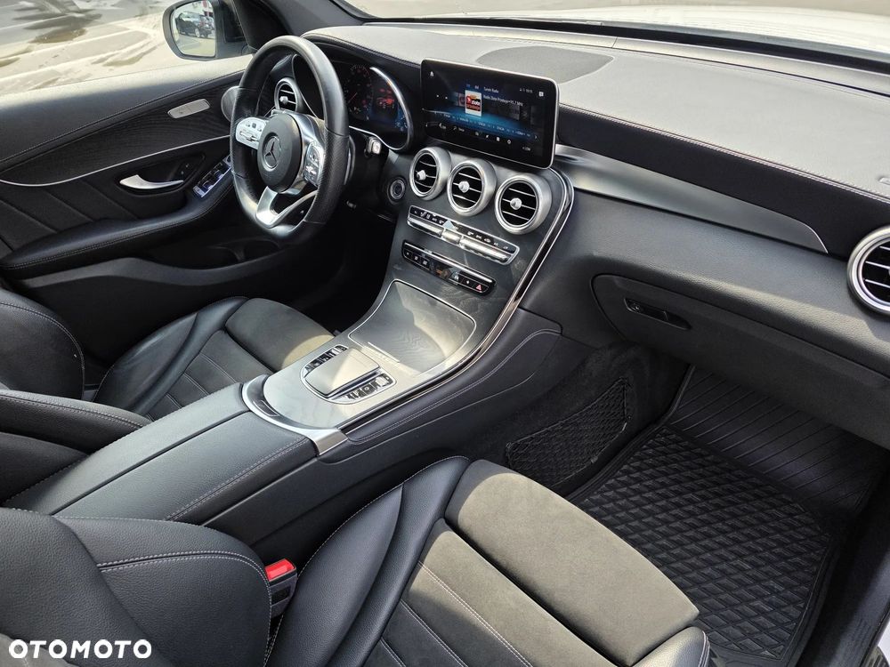 Mercedes-Benz GLC 220 d 4-Matic - 12