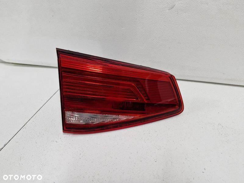 VOLKSWAGEN PASSAT B8 KOMBI LAMPA LEWY TYŁ TYLNA W KLAPĘ 3G9945093D - 2