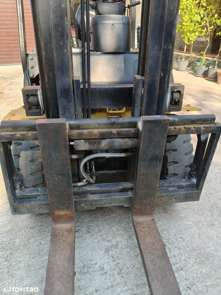 Komatsu FD30T-14 - 6