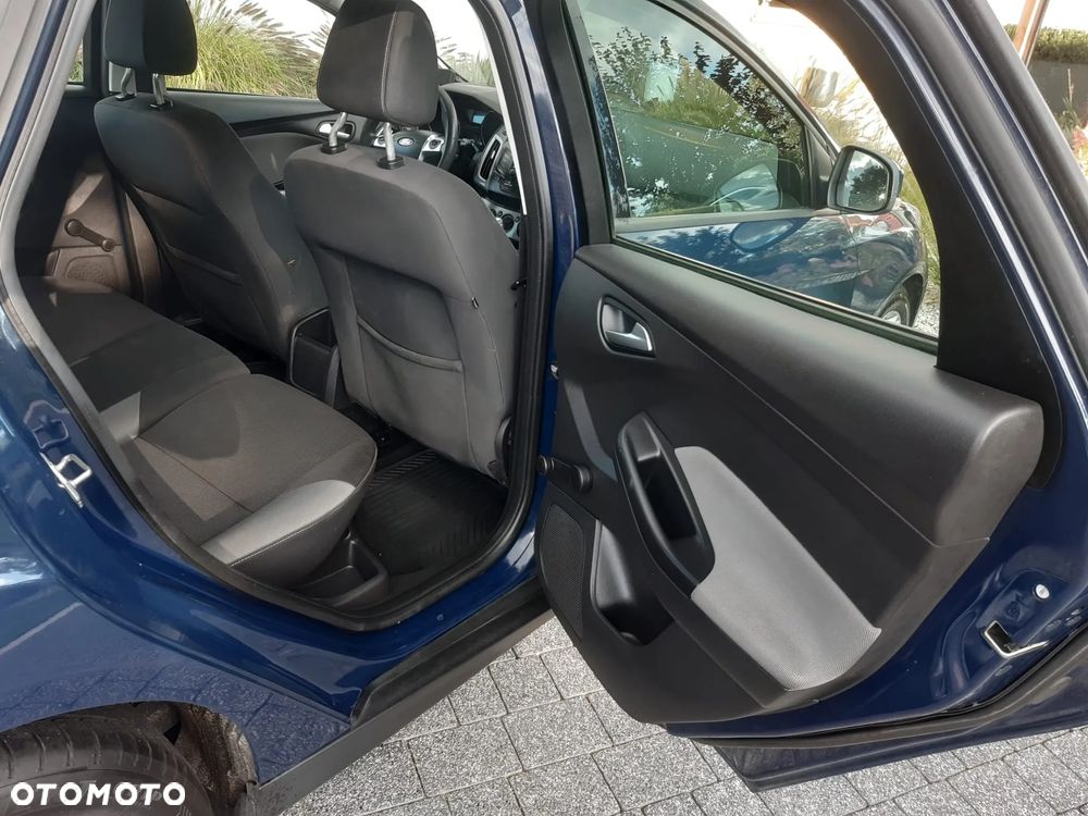Ford Focus - 28