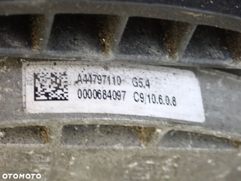 PAS PRZEDNI AUDI A6 C7 3.0 TDI - 8