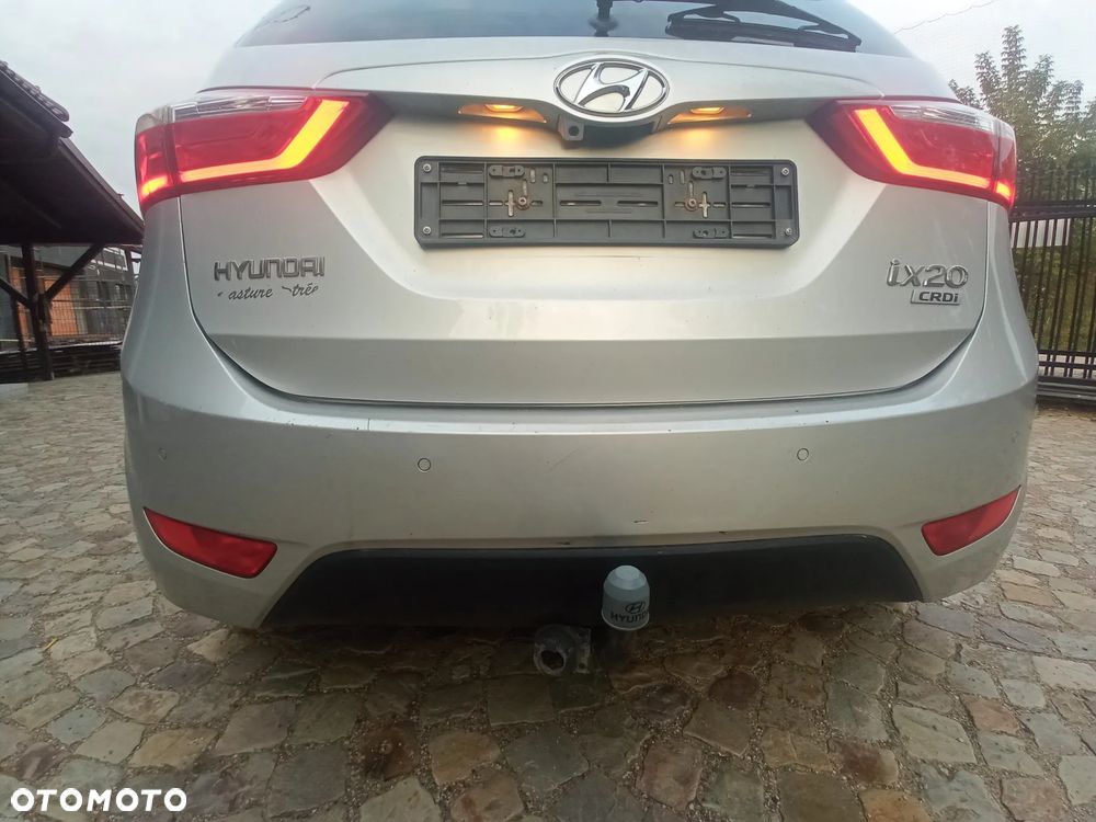 Hyundai ix20 1.6 CRDi Fifa World Cup Edition - 14