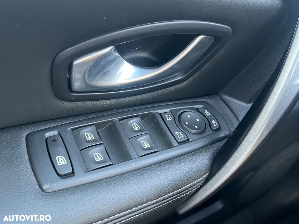 Renault Laguna dCi 110 FAP Dynamique - 12