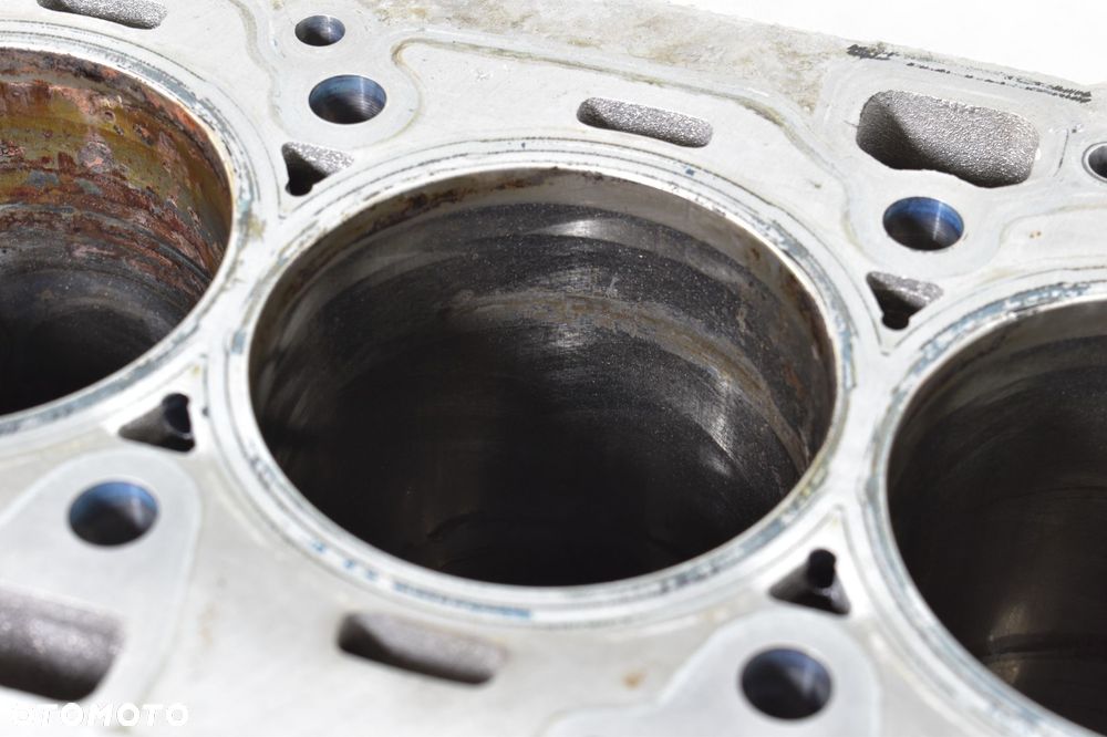 Blok Silnika BMW G20 G30 2.0i B48B20B 8669099 - 9